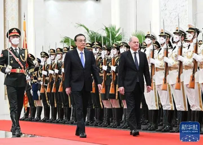 AG真人官方网股份董事长张锦红出席中德经济界代表座谈并发言
